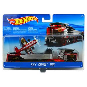 Машина дальнобойщика Hot Wheels Sky Show Rig BDW51 (в ассортименте)