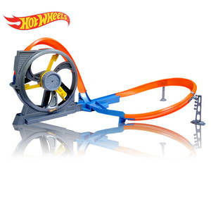 Трек Hot Wheels Turbine Twister DNN72