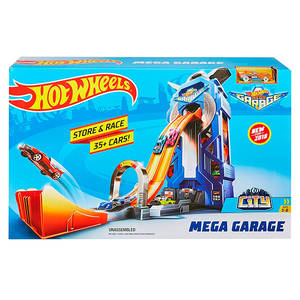 Трек Hot Wheels Мега гараж FTB68