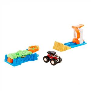 Игровой набор HotWheels "Monster Trucks" GVK08