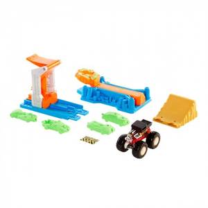 Игровой набор HotWheels "Monster Trucks" GVK08