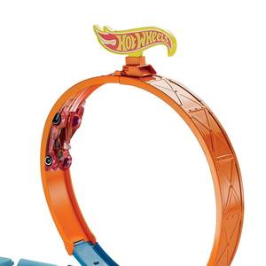 Грузовик Hot Wheels Крутые трюки DWN56